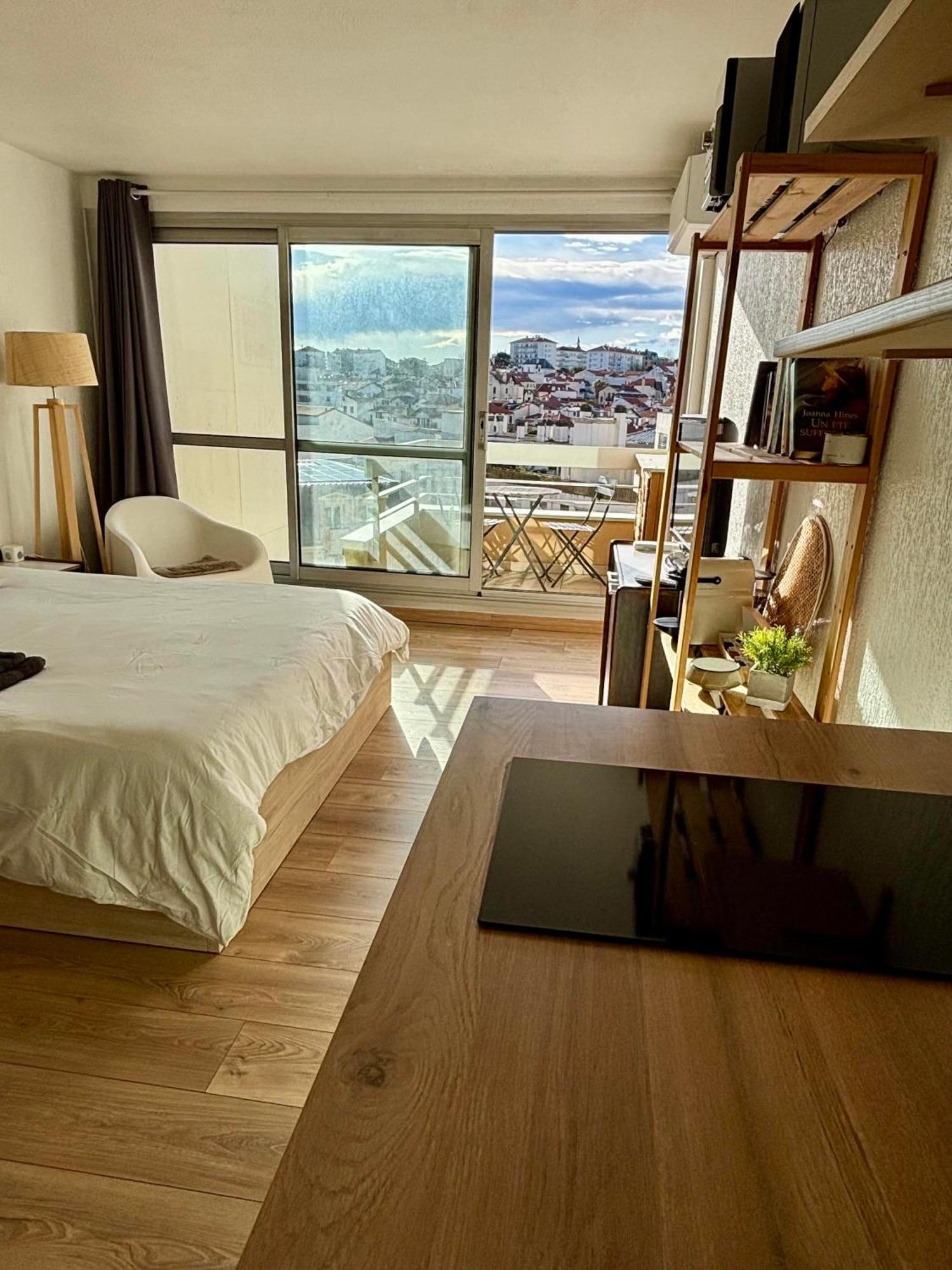 Studio Et Piscine Sur La Grande Plage Biarritz Exteriör bild