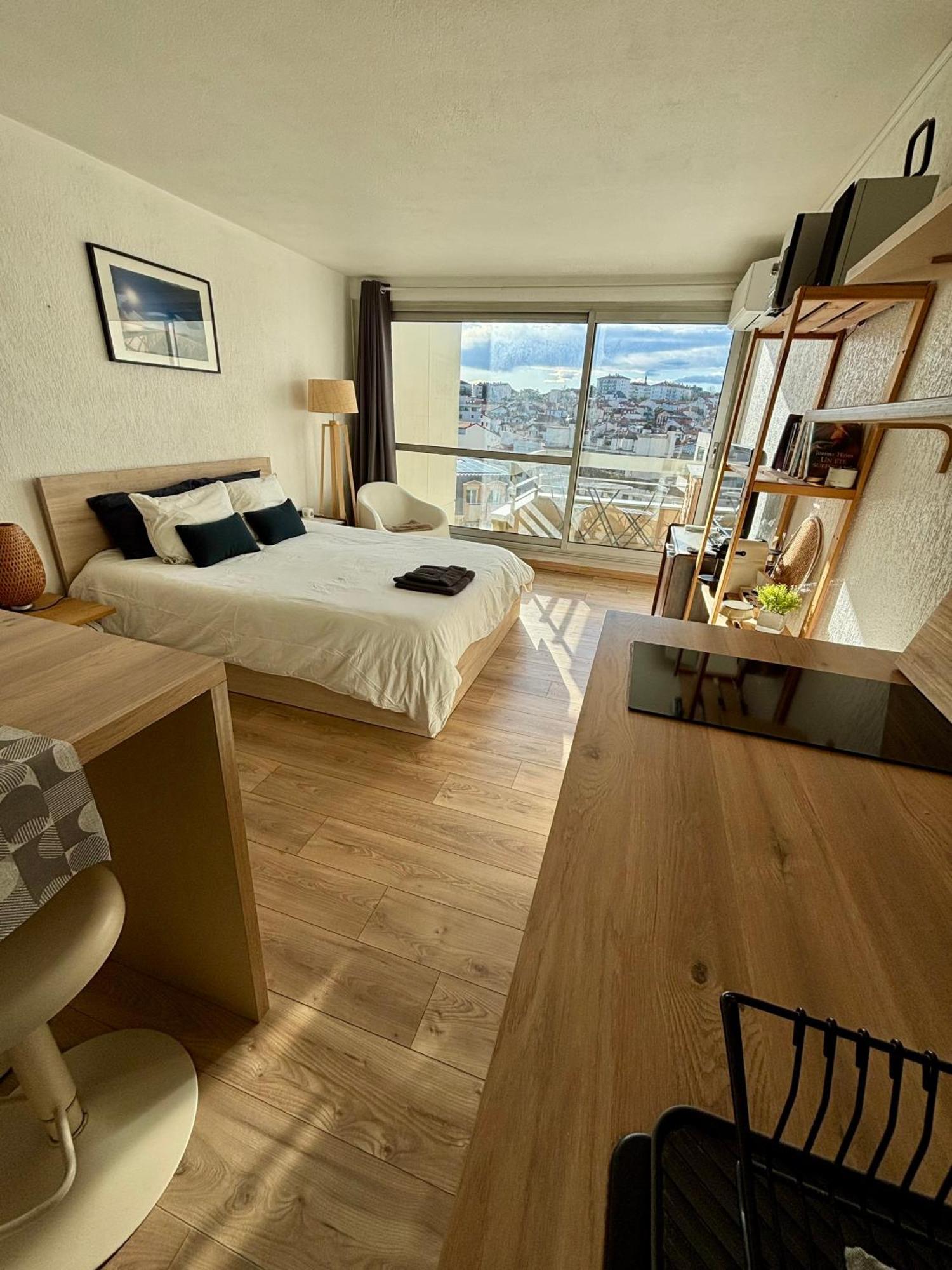 Studio Et Piscine Sur La Grande Plage Biarritz Exteriör bild