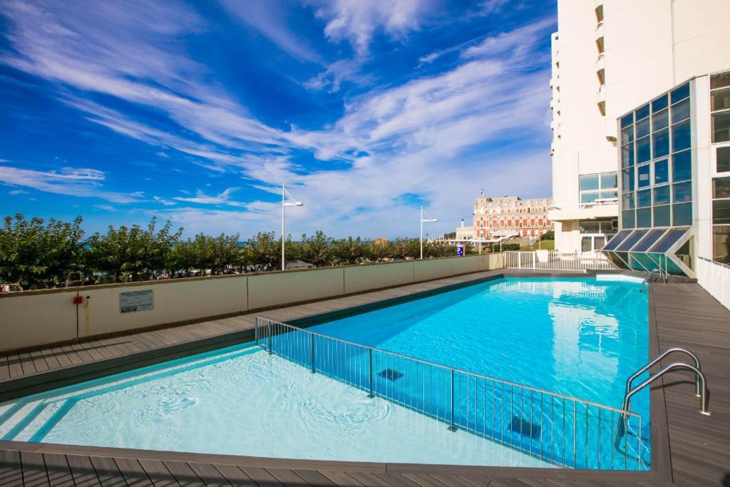 Studio Et Piscine Sur La Grande Plage Biarritz Exteriör bild